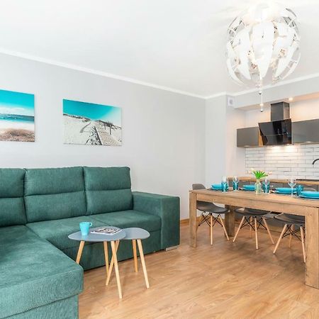Apartamenty "Baltyk" Armii Krajowej By Noclegi Renters سفينويتشي المظهر الخارجي الصورة
