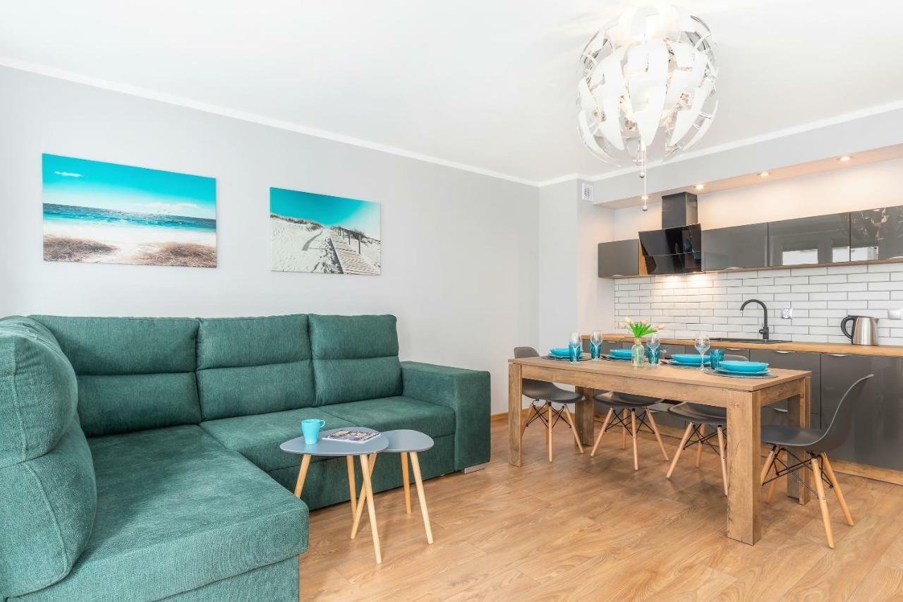Apartamenty "Baltyk" Armii Krajowej By Noclegi Renters سفينويتشي المظهر الخارجي الصورة