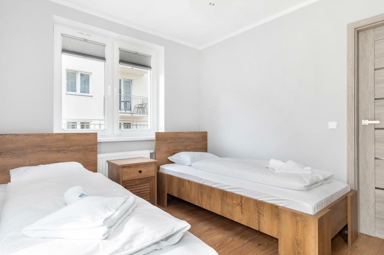 Apartamenty "Baltyk" Armii Krajowej By Noclegi Renters سفينويتشي المظهر الخارجي الصورة