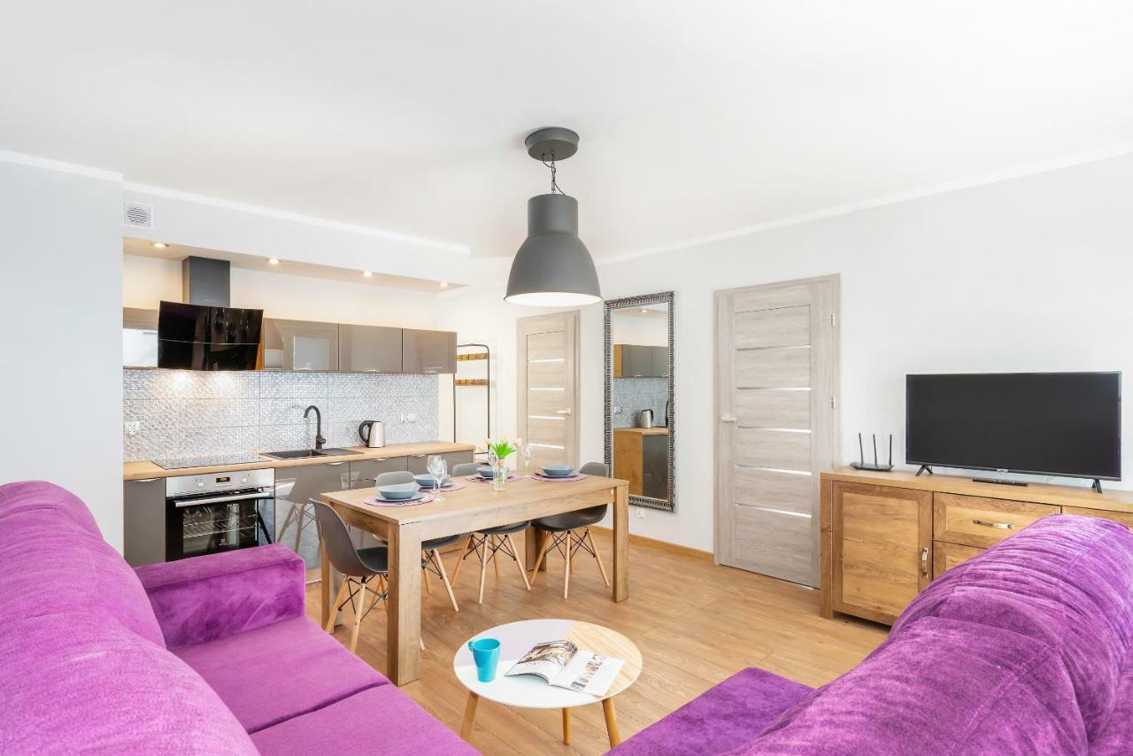 Apartamenty "Baltyk" Armii Krajowej By Noclegi Renters سفينويتشي المظهر الخارجي الصورة