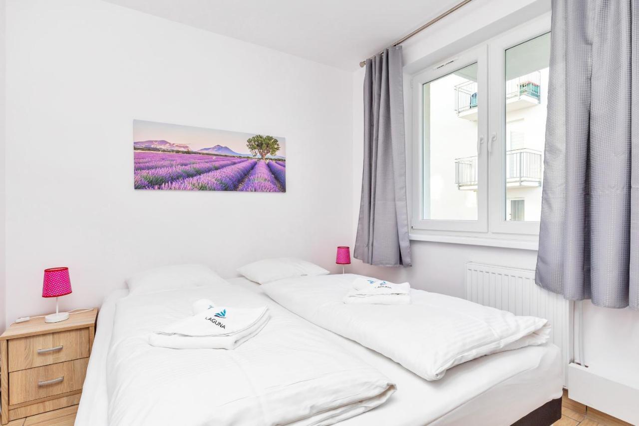 Apartamenty "Baltyk" Armii Krajowej By Noclegi Renters سفينويتشي المظهر الخارجي الصورة
