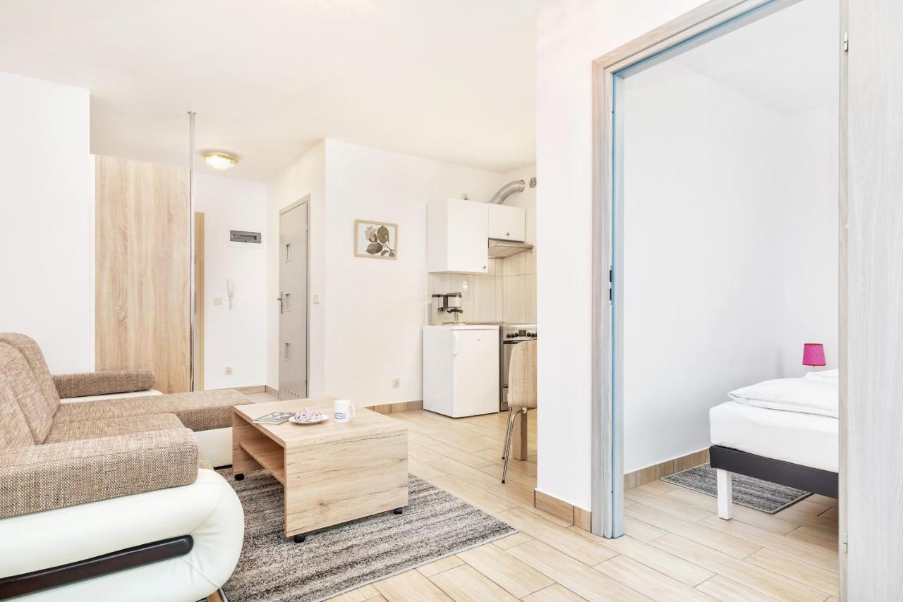 Apartamenty "Baltyk" Armii Krajowej By Noclegi Renters سفينويتشي المظهر الخارجي الصورة