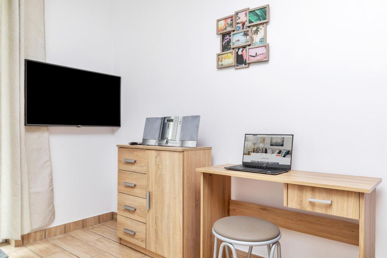 Apartamenty "Baltyk" Armii Krajowej By Noclegi Renters سفينويتشي المظهر الخارجي الصورة