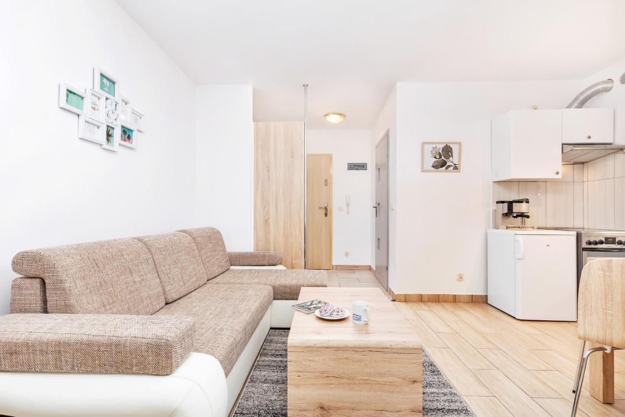 Apartamenty "Baltyk" Armii Krajowej By Noclegi Renters سفينويتشي المظهر الخارجي الصورة